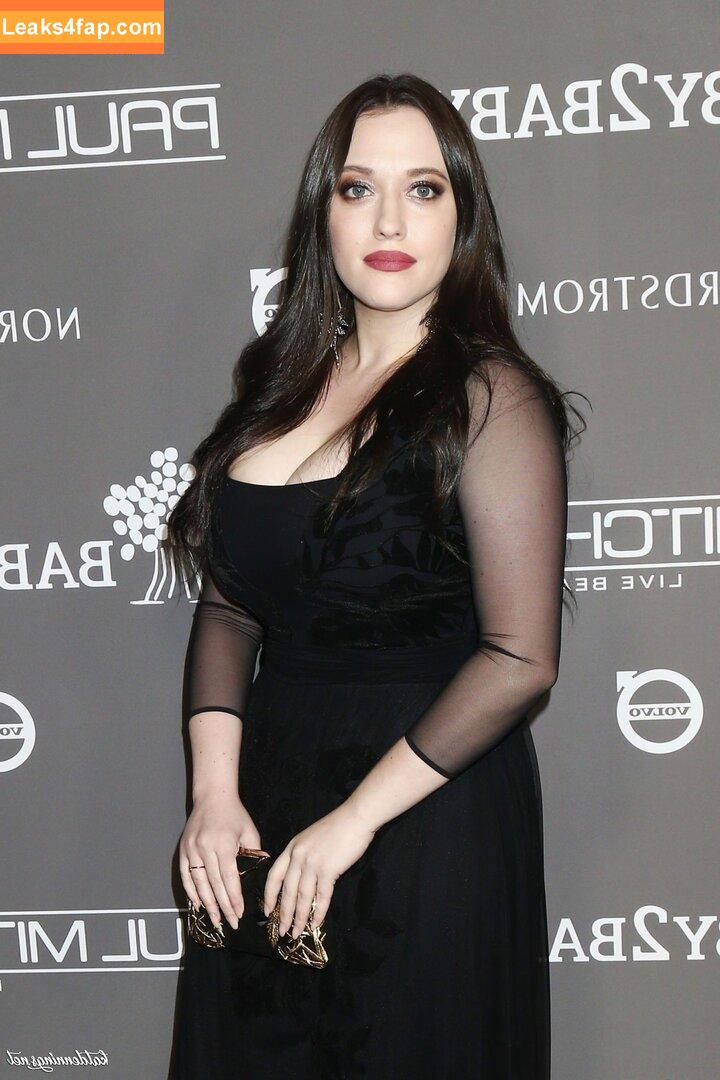 Kat Dennings / OfficialKat / katdenningsss слитое фото фото #0452