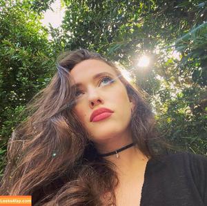 Kat Dennings photo #0011