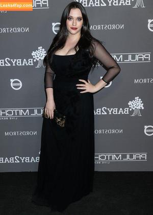 Kat Dennings photo #0028