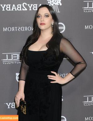Kat Dennings photo #0033