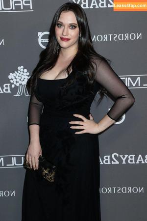 Kat Dennings photo #0034
