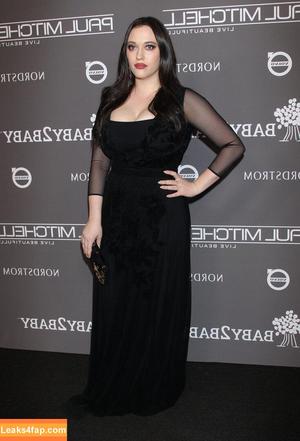 Kat Dennings photo #0037