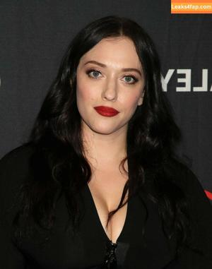 Kat Dennings photo #0121
