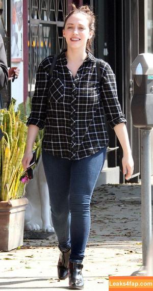 Kat Dennings photo #0144