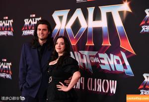 Kat Dennings photo #0279