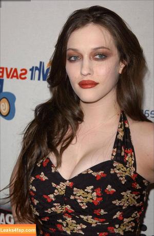 Kat Dennings photo #0437
