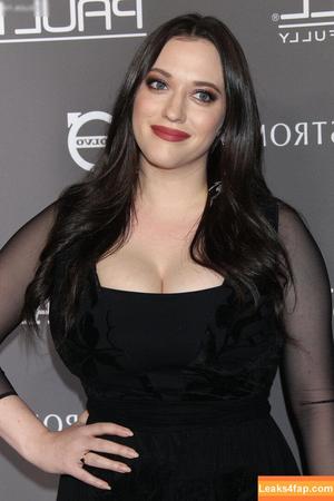 Kat Dennings photo #0457