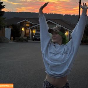 Kat Moss photo #0079