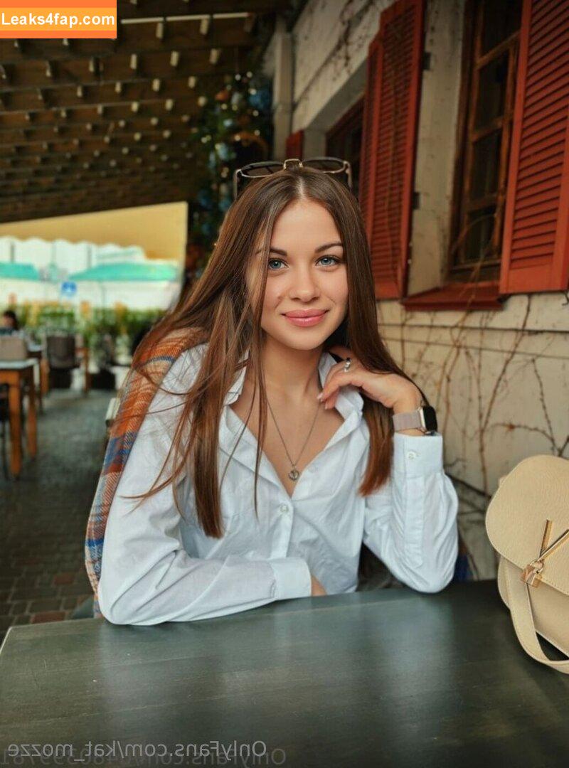 kat_mozze / katamogz leaked photo photo #0224