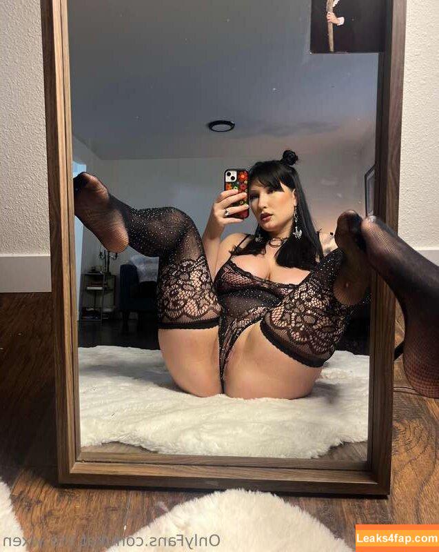 kat.the.vixen /  leaked photo photo #0012