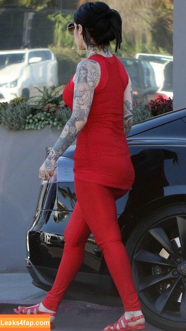 Kat Von D / thekatvond leaked photo photo #0026