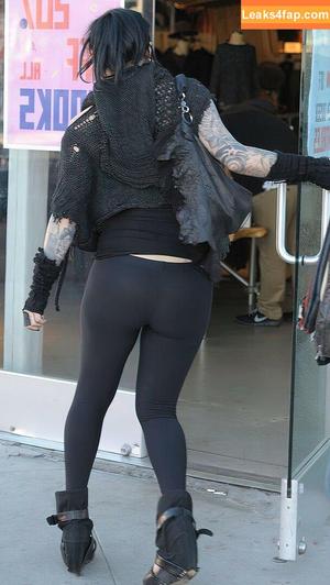 Kat Von D photo #0015