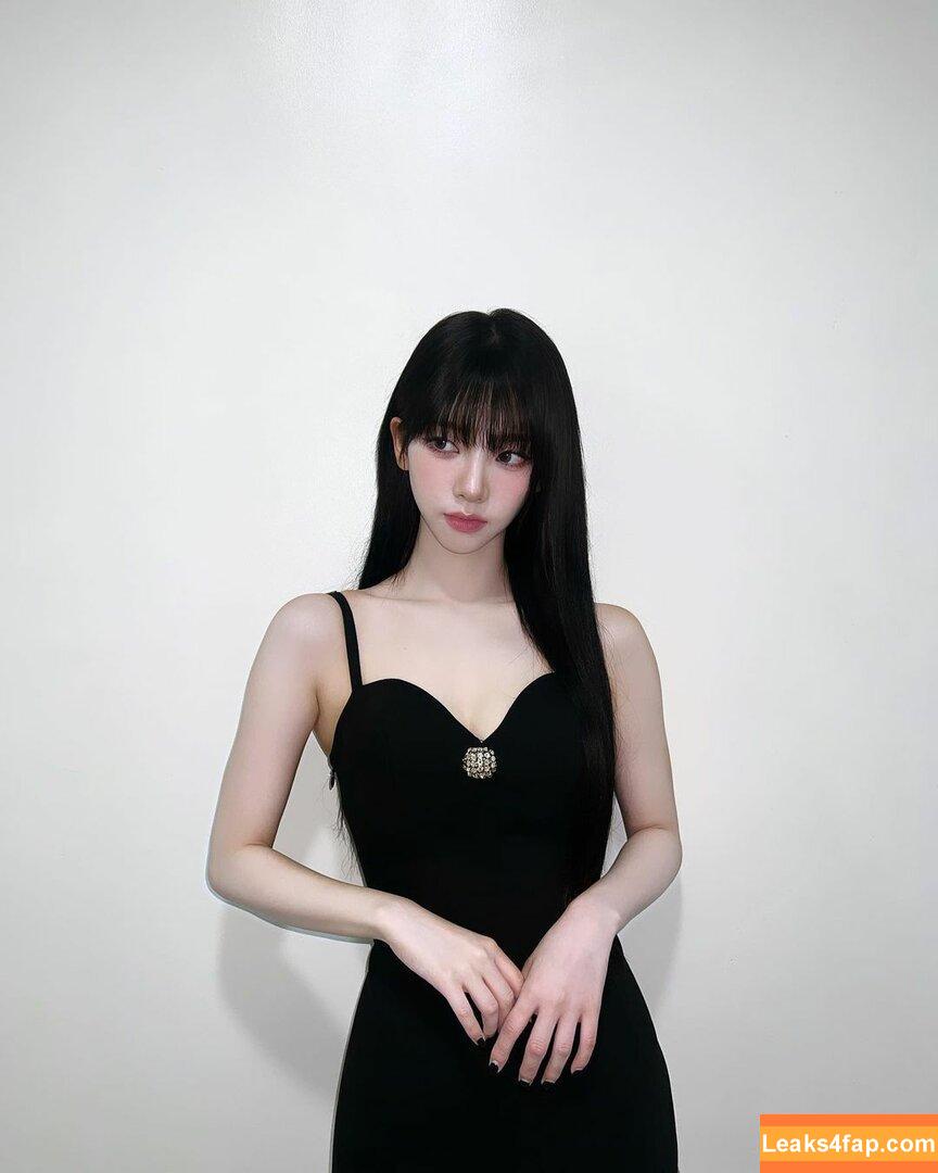 katarinabluu / Karina / aespa / karinamasfina leaked photo photo #0017