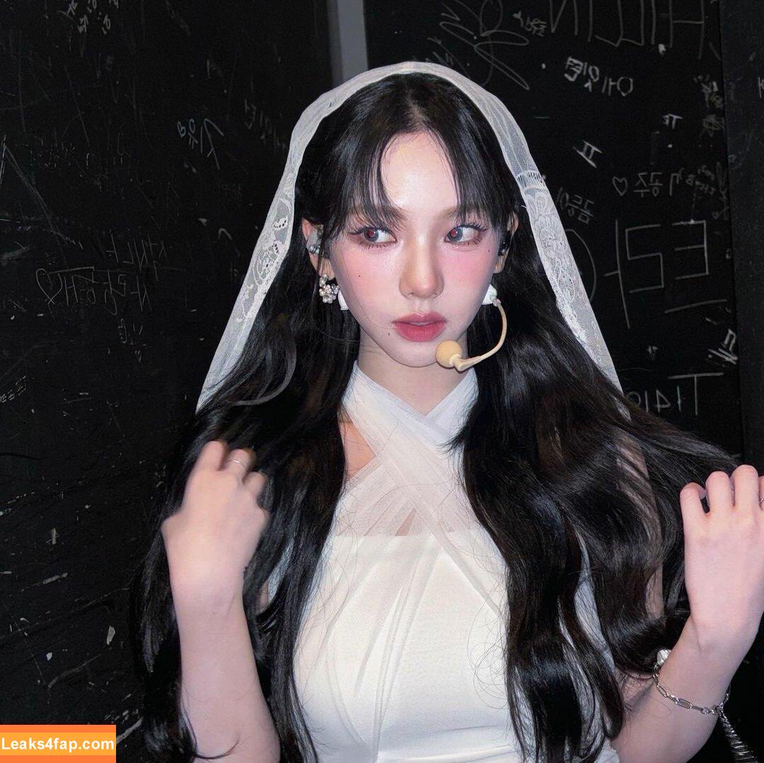 katarinabluu / Karina / aespa / karinamasfina leaked photo photo #0054