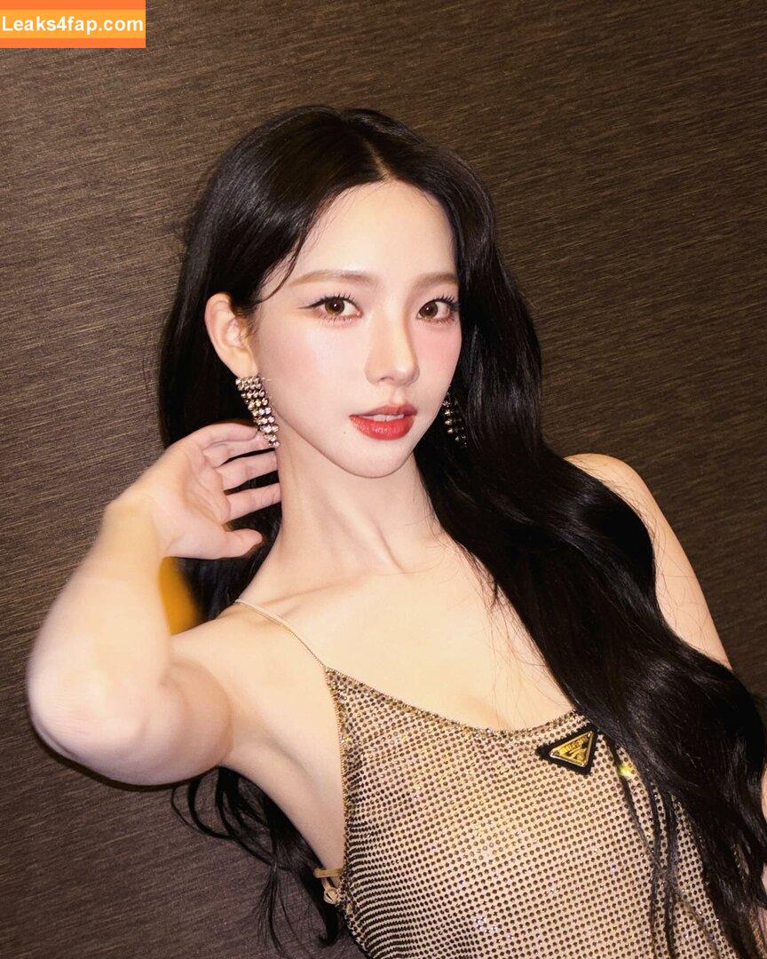 katarinabluu / Karina / aespa / karinamasfina leaked photo photo #0068