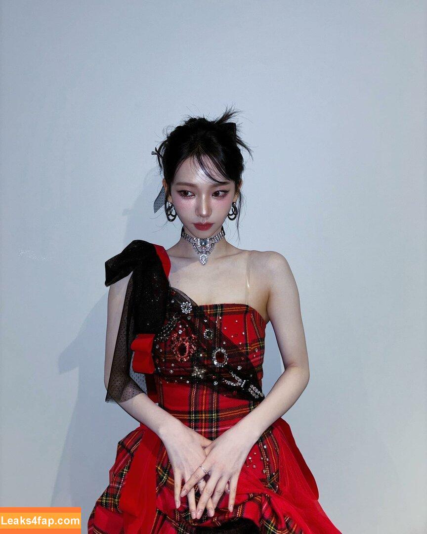 katarinabluu / Karina / aespa / karinamasfina leaked photo photo #0075