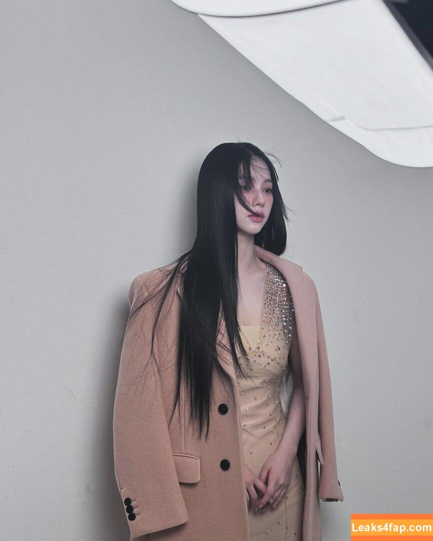 katarinabluu / Karina / aespa / karinamasfina leaked photo photo #0085