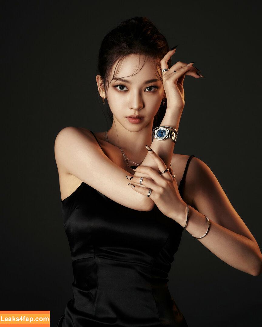 katarinabluu / Karina / aespa / karinamasfina leaked photo photo #0100