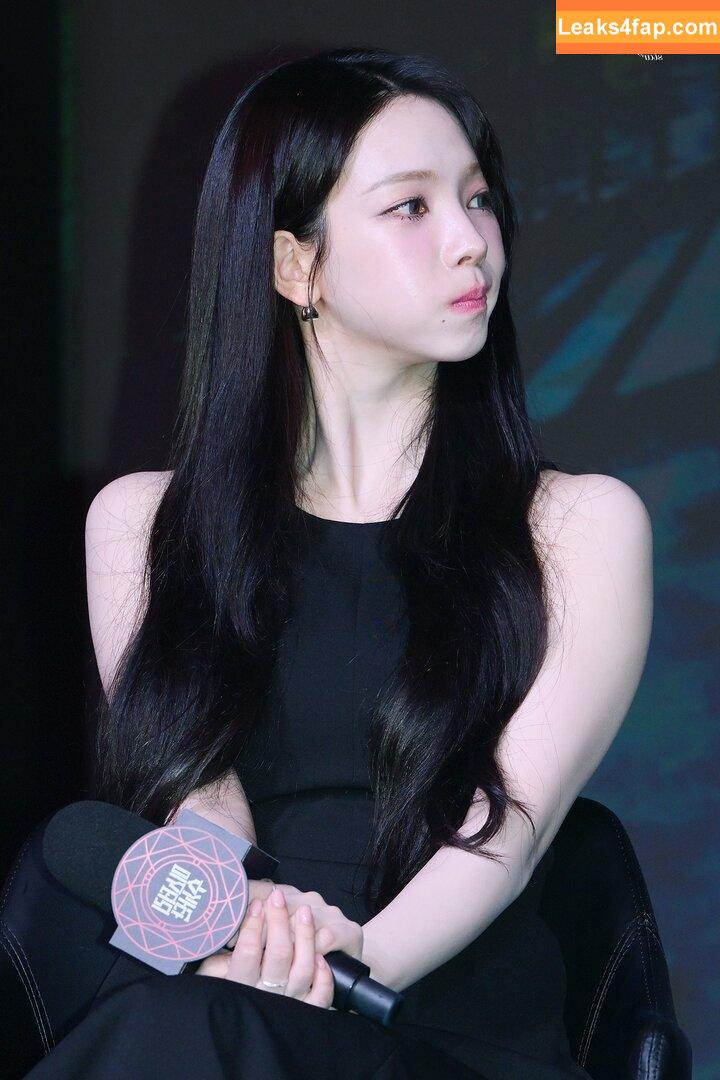 katarinabluu / Karina / aespa / karinamasfina слитое фото фото #0218