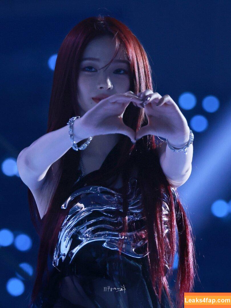 katarinabluu / Karina / aespa / karinamasfina слитое фото фото #0372