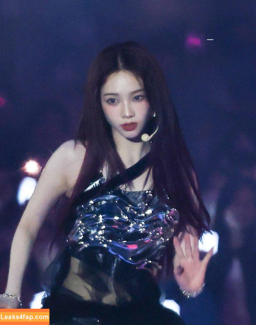 katarinabluu / Karina / aespa / karinamasfina слитое фото фото #0385