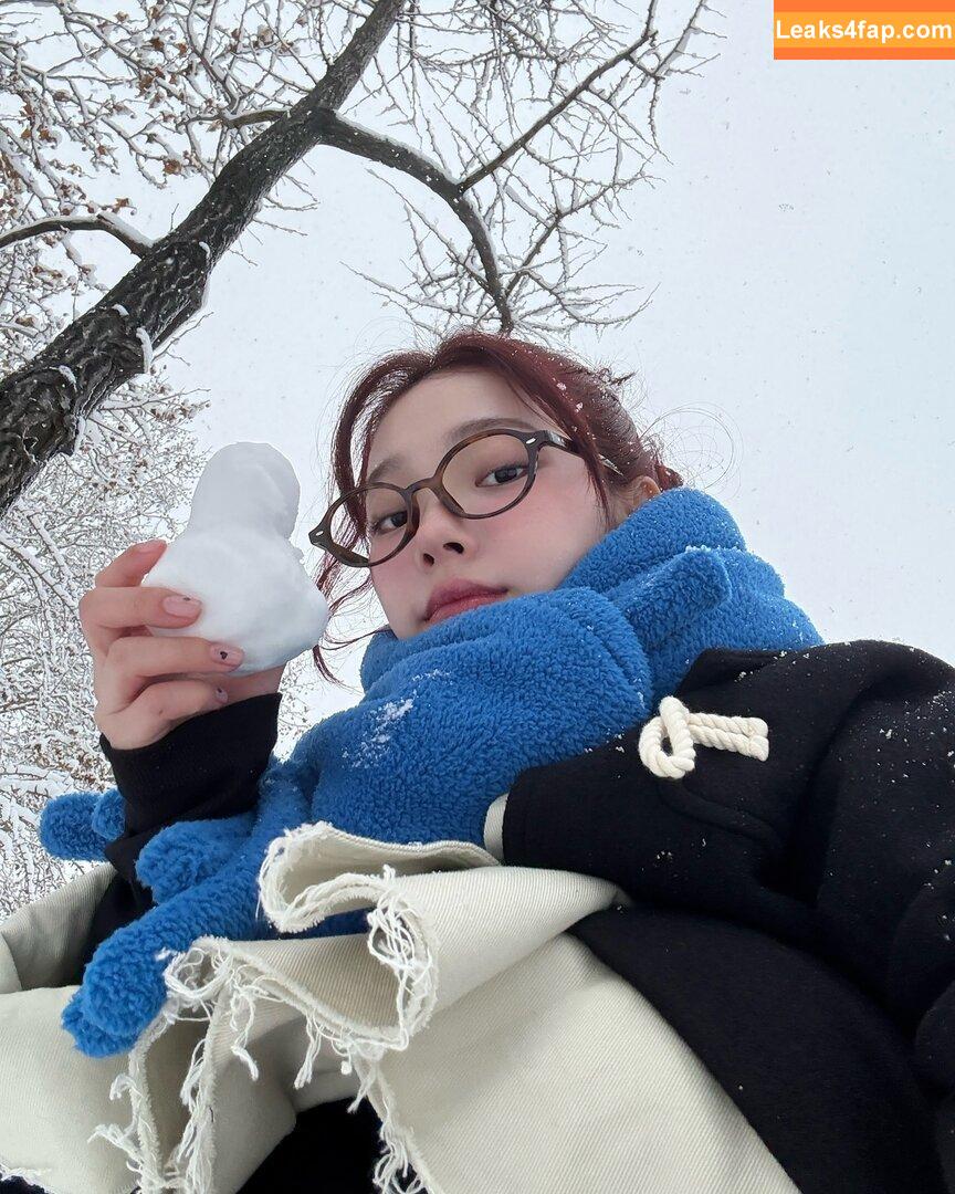 katarinabluu / Karina / aespa / karinamasfina leaked photo photo #0412