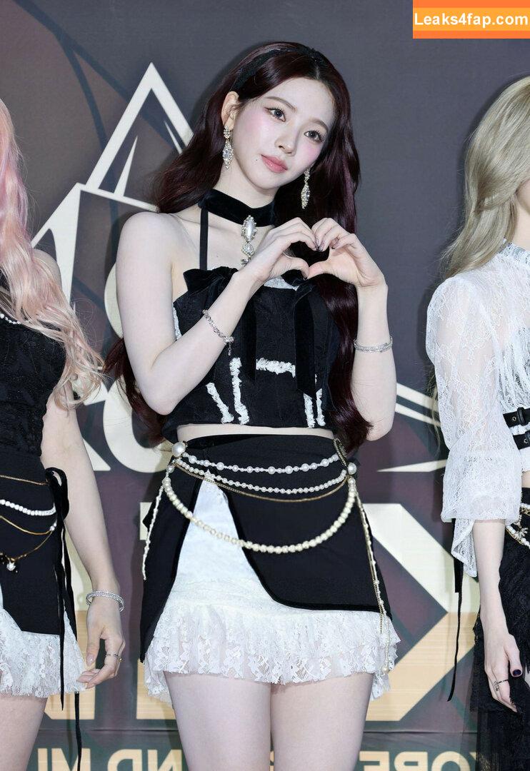 katarinabluu / Karina / aespa / karinamasfina слитое фото фото #0440