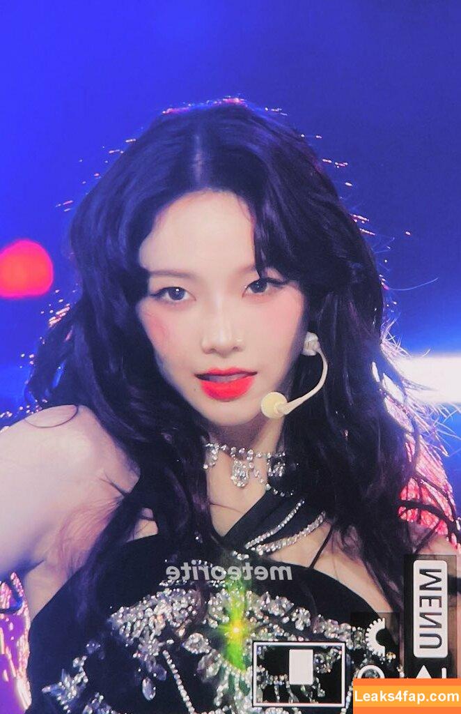 katarinabluu / Karina / aespa / karinamasfina leaked photo photo #0495