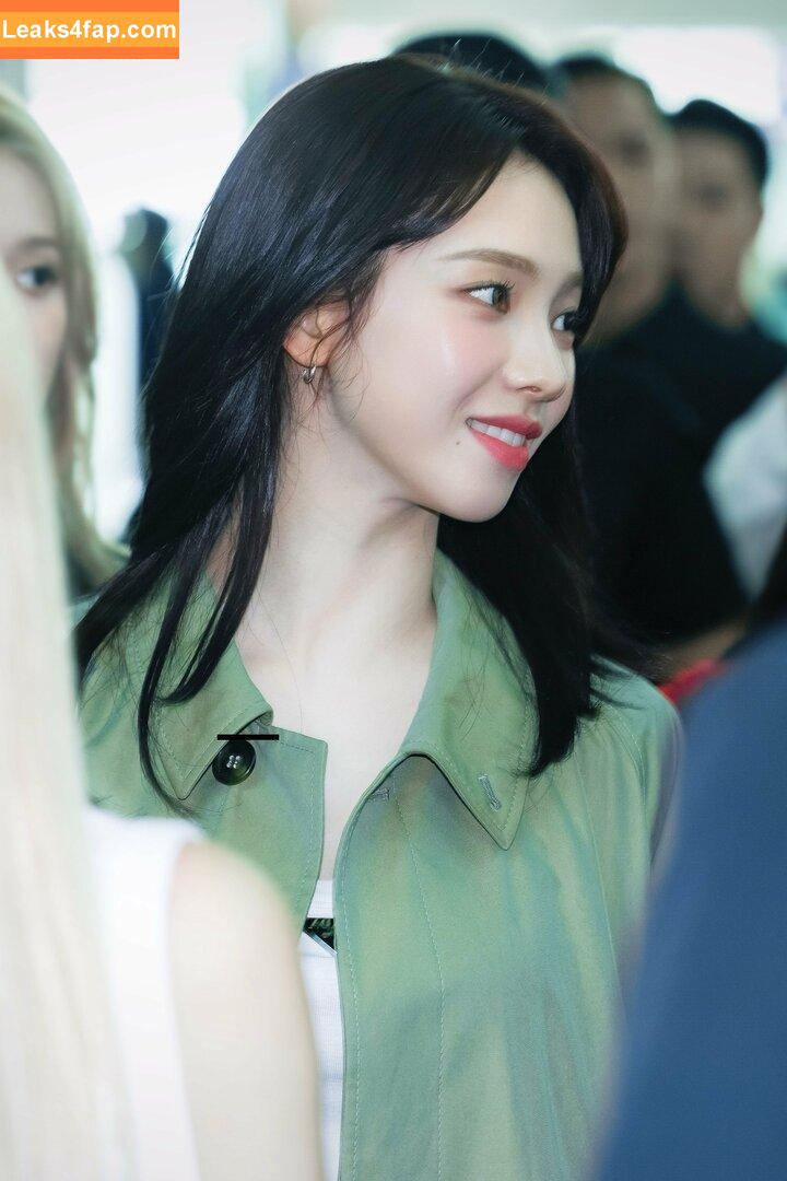 katarinabluu / Karina / aespa / karinamasfina leaked photo photo #0515