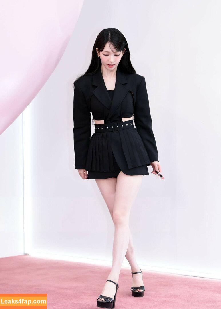 katarinabluu / Karina / aespa / karinamasfina leaked photo photo #0530