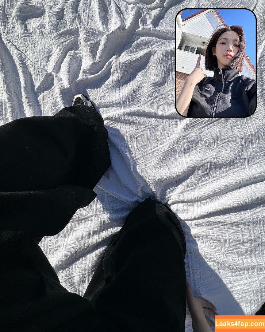 katarinabluu / Karina / aespa / karinamasfina leaked photo photo #1675