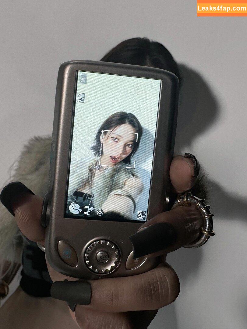 katarinabluu / Karina / aespa / karinamasfina leaked photo photo #1693