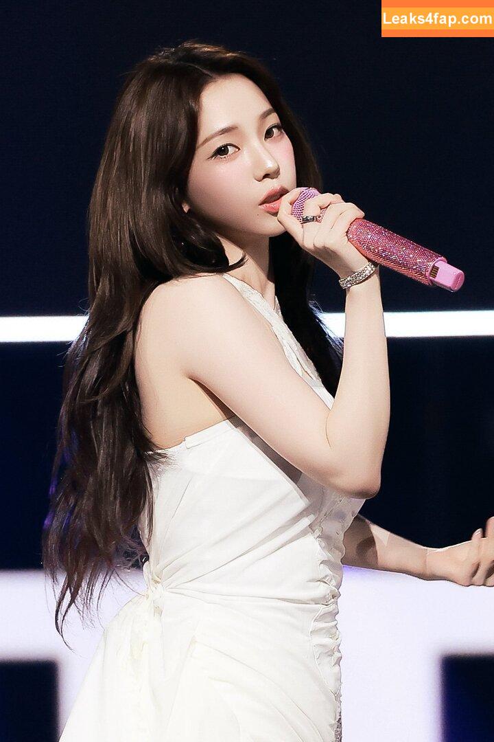 katarinabluu / Karina / aespa / karinamasfina leaked photo photo #1733