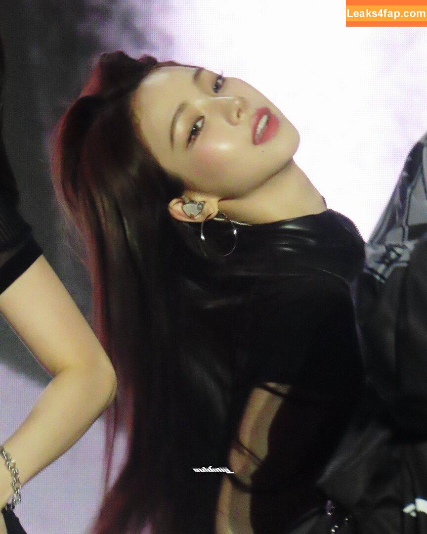 katarinabluu / Karina / aespa / karinamasfina слитое фото фото #1737