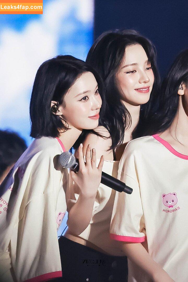 katarinabluu / Karina / aespa / karinamasfina leaked photo photo #2180