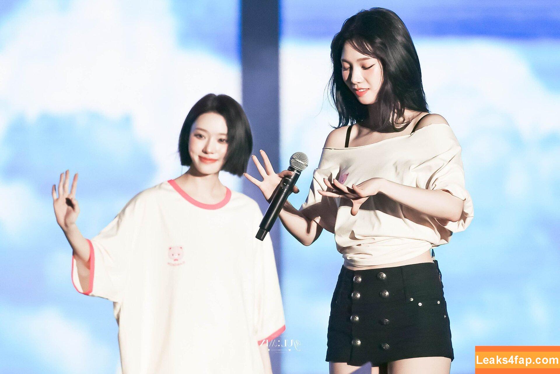 katarinabluu / Karina / aespa / karinamasfina leaked photo photo #2190