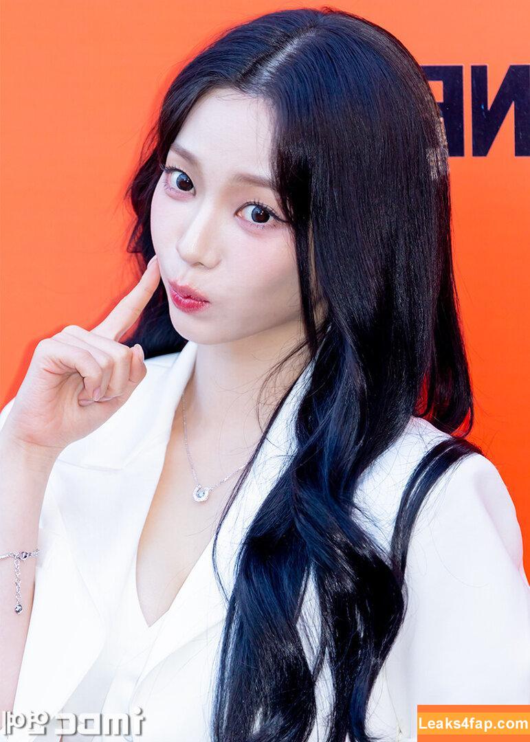 katarinabluu / Karina / aespa / karinamasfina leaked photo photo #2212