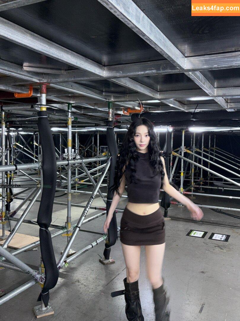 katarinabluu / Karina / aespa / karinamasfina leaked photo photo #2233