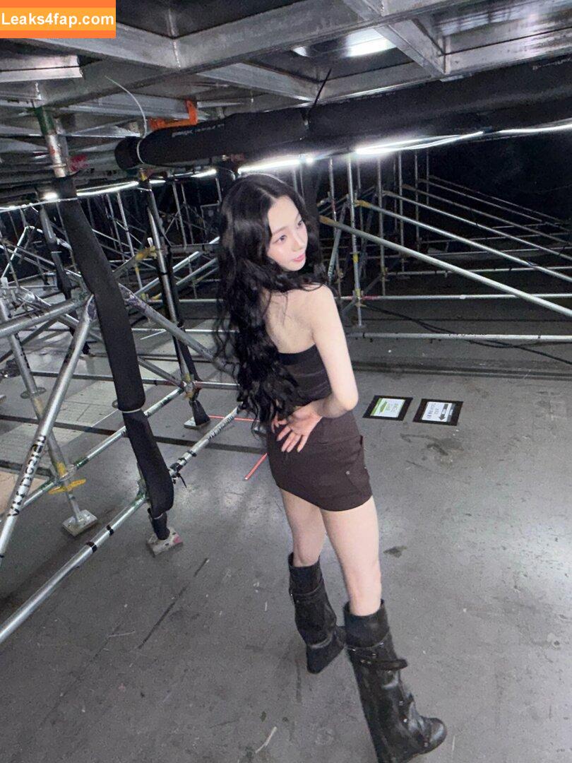 katarinabluu / Karina / aespa / karinamasfina leaked photo photo #2236