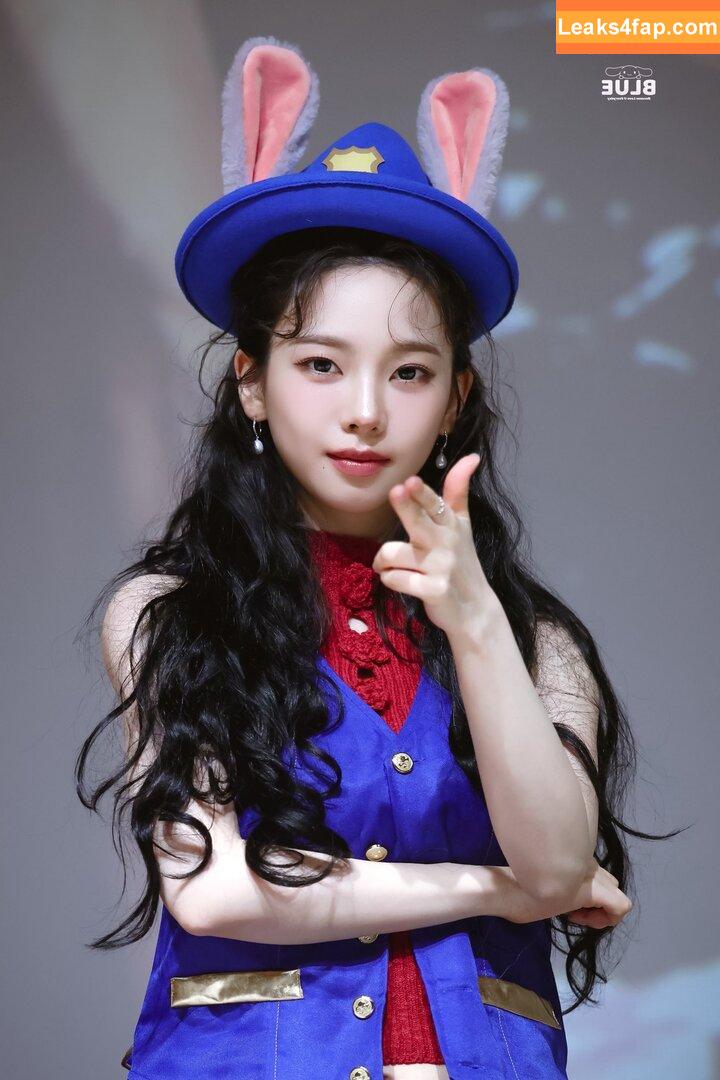 katarinabluu / Karina / aespa / karinamasfina leaked photo photo #2342