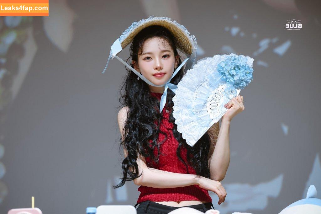 katarinabluu / Karina / aespa / karinamasfina leaked photo photo #2348