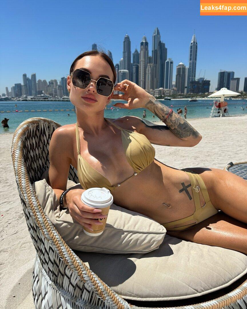 Katarzyna Szwedzicka / lisa_litti / summerqueen.beachwear leaked photo photo #0004