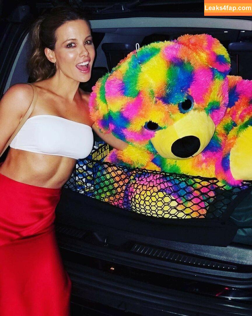 Kate Beckinsale / katebeckinsale leaked photo photo #0263