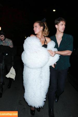 Kate Beckinsale photo #0302