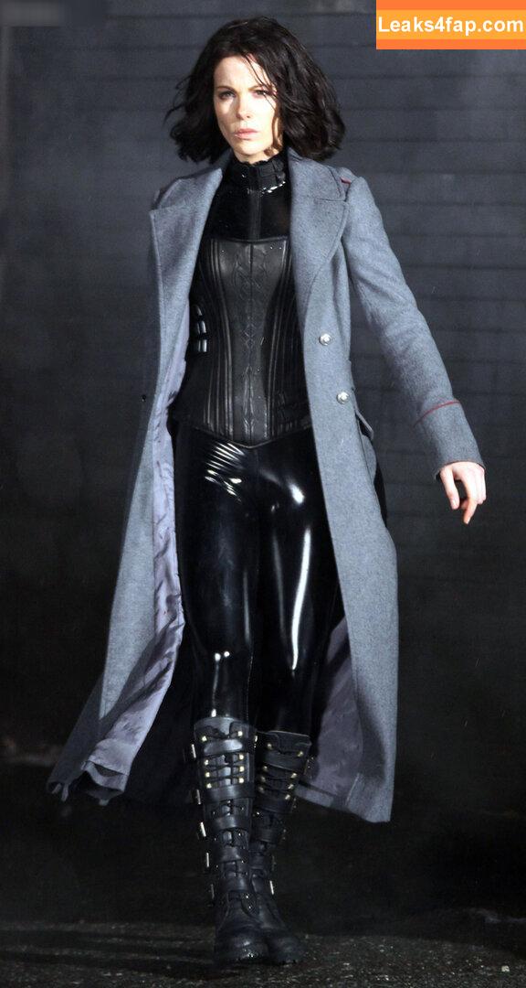 Kate Beckinsale / katebeckinsale leaked photo photo #1235