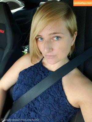 Kate England photo #0289