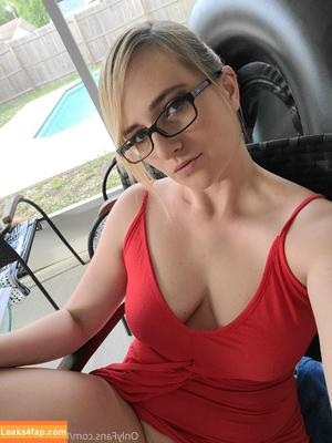 Kate England photo #0401