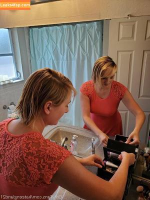 Kate England photo #0407