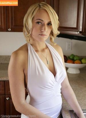 Kate England photo #0452