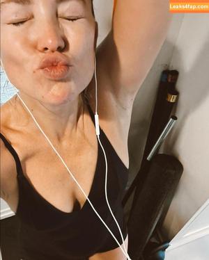Kate Hudson photo #0239